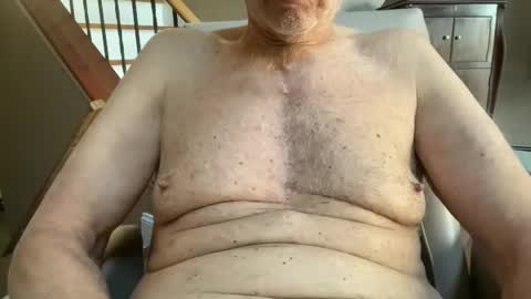 Snapshot of stillbad2 chatting on March 3, 2025, 5:50 pm Stillbad2 online show from March 3, 2025, 5:50 pm