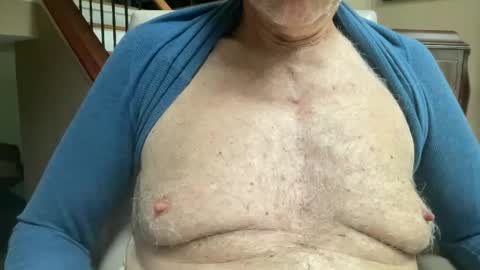 Snapshot of stillbad2 chatting on October 13, 2025, 5:57 pm Stillbad2 online show from October 13, 2025, 5:57 pm