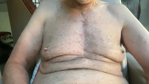 Snapshot of stillbad2 chatting on October 27, 2025, 1:59 pm Stillbad2 online show from October 27, 2025, 1:59 pm