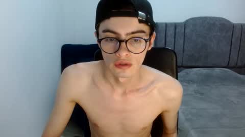 Snapshot of stiv_grant chatting on June 4, 2026, 1:50 pm stiv_grant online show from June 4, 2026, 1:50 pm
