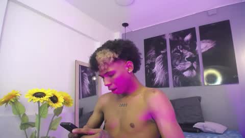 Stiven  online show from October 6, 2025, 7:44 pm