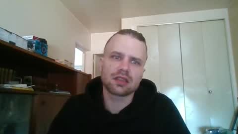 stockingsnfeet online show from April 30, 2026, 10:43 am