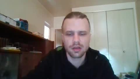 stockingsnfeet online show from May 3, 2026, 7:25 am