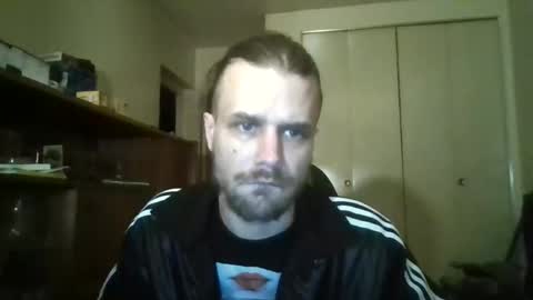stockingsnfeet online show from May 17, 2026, 8:27 pm