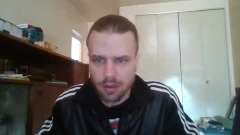 stockingsnfeet online show from May 19, 2026, 9:37 am