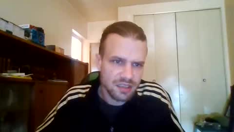stockingsnfeet online show from June 4, 2026, 9:48 am