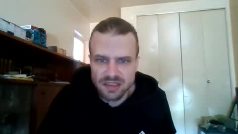 stockingsnfeet online show from June 7, 2026, 12:31 pm