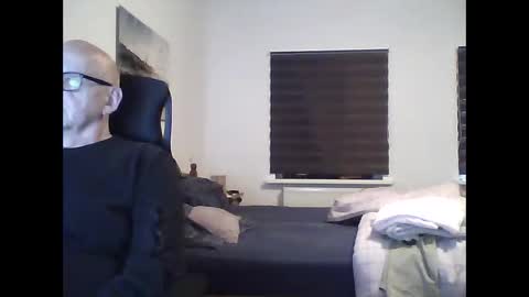 stoertebeker1958 online show from October 16, 2025, 3:35 pm