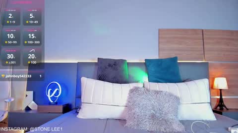 Stone Lee  online show from December 12, 2024, 7:41 am