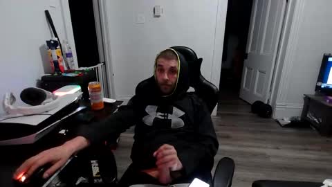 stonedpanda77 online show from May 29, 2026, 1:47 am