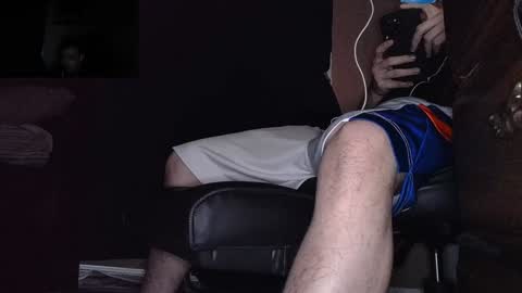 Snapshot of stoner394 chatting on December 18, 2024, 12:10 am stoner394 online show from December 18, 2024, 12:10 am