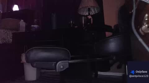 Snapshot of stoner394 chatting on September 17, 2025, 10:22 pm stoner394 online show from September 17, 2025, 10:22 pm