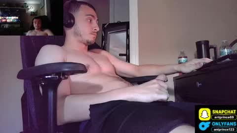 Snapshot of stoner394 chatting on May 14, 2026, 12:06 am stoner394 online show from May 14, 2026, 12:06 am