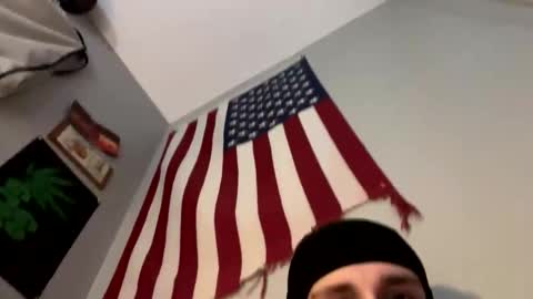 stonr429 online show from April 16, 2026, 5:52 am