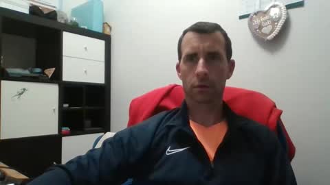 Snapshot of storanex chatting on April 2, 2026, 7:44 pm storanex online show from April 2, 2026, 7:44 pm