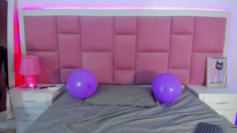 Sweety Stormi  online show from March 11, 2025, 5:02 pm