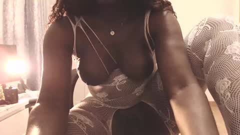 Snapshot of stormofpassion1 chatting on March 7, 2025, 10:21 pm taira altair maturana online show from March 7, 2025, 10:21 pm