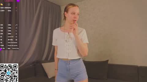 Luna online show from March 21, 2026, 1:37 pm