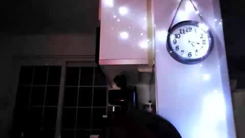 stormynorm14 online show from February 15, 2025, 8:22 am