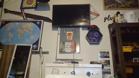 Str8 online show from September 20, 2025, 6:20 pm