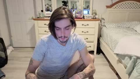 str8whiteboy21 online show from December 16, 2025, 4:39 am