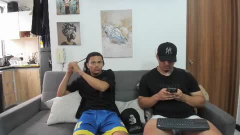 straight__friends online show from June 17, 2026, 1:45 pm