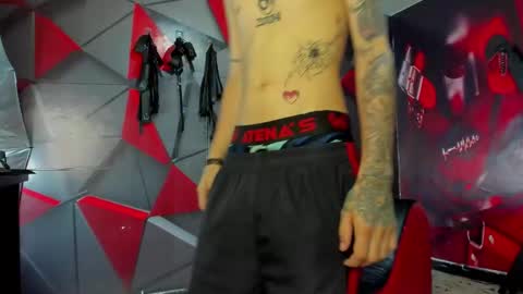 Snapshot of straightboy_nick chatting on September 10, 2025, 7:08 am NICK online show from September 10, 2025, 7:08 am