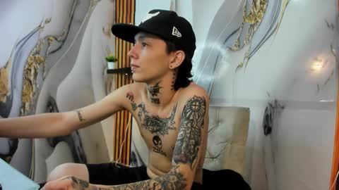 Snapshot of straightboy_nick chatting on November 9, 2025, 3:16 am NICK online show from November 9, 2025, 3:16 am