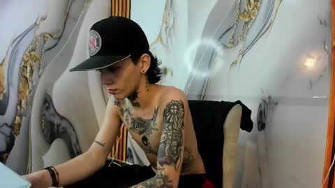 Snapshot of straightboy_nick chatting on November 11, 2025, 3:06 am NICK online show from November 11, 2025, 3:06 am