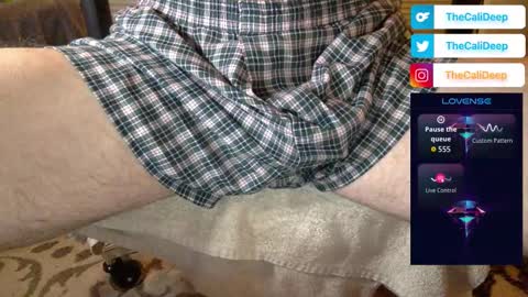 Snapshot of straightcalidick chatting on November 15, 2025, 7:54 pm Cali online show from November 15, 2025, 7:54 pm