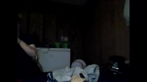 Snapshot of straightmaletouse chatting on May 28, 2026, 6:21 am straightmaletouse online show from May 28, 2026, 6:21 am