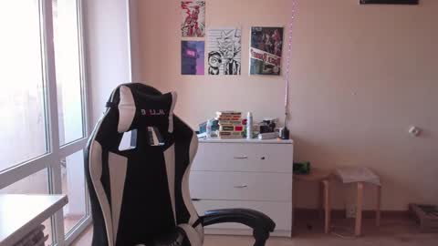 Snapshot of stralght_twinks chatting on January 20, 2025, 11:13 am Ray online show from January 20, 2025, 11:13 am