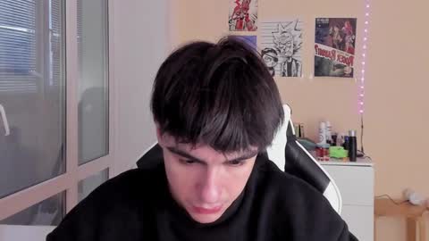 Snapshot of stralght_twinks chatting on January 27, 2025, 1:52 pm Ray online show from January 27, 2025, 1:52 pm