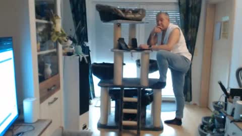 Snapshot of stranger1966 chatting on March 4, 2026, 7:47 am Stranger online show from March 4, 2026, 7:47 am