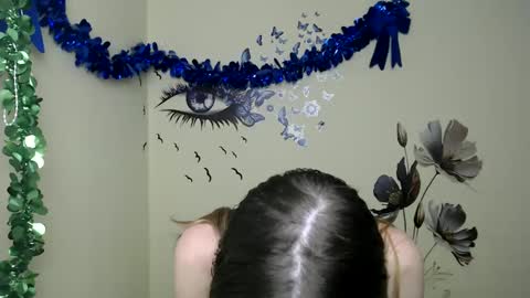 Amalia online show from February 4, 2025, 12:55 pm