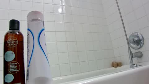 Snapshot of strangestslut chatting on October 2, 2025, 6:48 pm strangestslut online show from October 2, 2025, 6:48 pm