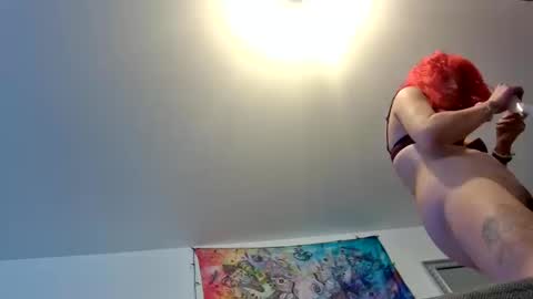 Snapshot of strangestslut chatting on October 17, 2025, 9:17 pm strangestslut online show from October 17, 2025, 9:17 pm