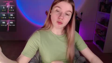 Snapshot of strawberry_juli chatting on February 16, 2026, 1:29 pm Juli online show from February 16, 2026, 1:29 pm