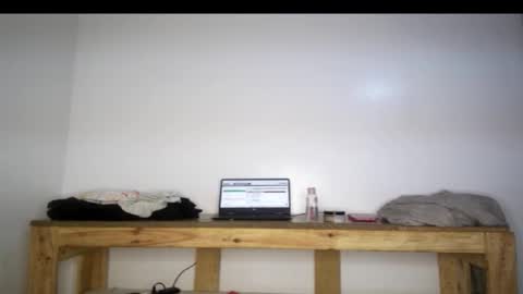 streetlioness online show from March 23, 2026, 5:33 am