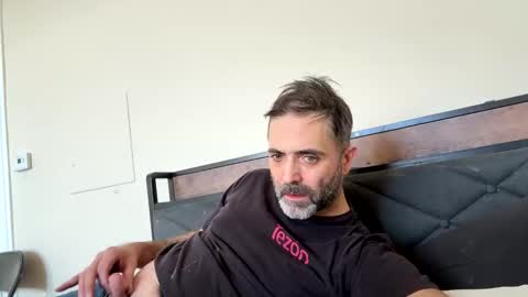 Snapshot of strictdaddy13 chatting on January 24, 2025, 3:24 pm strictdaddy13 online show from January 24, 2025, 3:24 pm