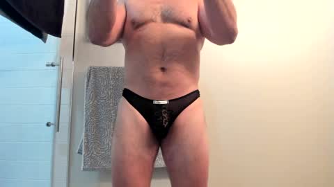 Snapshot of strokin4tokens33 chatting on September 24, 2025, 3:32 am strokin4tokens33 online show from September 24, 2025, 3:32 am