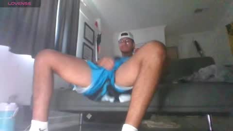 Snapshot of strokingdaddy4 chatting on September 21, 2025, 5:03 pm strokingdaddy4 online show from September 21, 2025, 5:03 pm