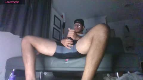 Snapshot of strokingdaddy4 chatting on September 23, 2025, 12:19 pm strokingdaddy4 online show from September 23, 2025, 12:19 pm