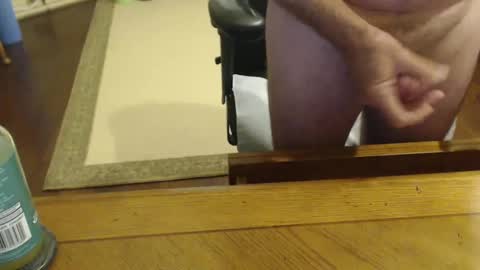 Snapshot of stromg2000 chatting on October 10, 2025, 10:20 pm stromg2000 online show from October 10, 2025, 10:20 pm