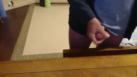 Snapshot of stromg2000 chatting on December 15, 2025, 10:58 pm stromg2000 online show from December 15, 2025, 10:58 pm