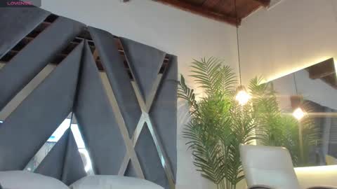 Alexa   online show from March 1, 2025, 11:17 am