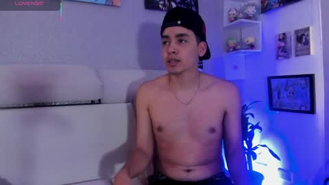 strong_rock69 online show from April 1, 2026, 3:31 pm