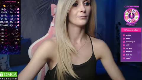 Snapshot of strongalice chatting on May 12, 2026, 10:18 pm The best athletic body on the site online show from May 12, 2026, 10:18 pm