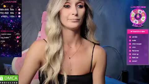 Snapshot of strongalice chatting on July 20, 2026, 9:17 pm The best athletic body on the site online show from July 20, 2026, 9:17 pm
