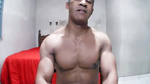 strongdaddyfantastic online show from April 1, 2026, 3:40 am